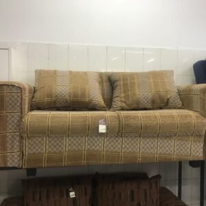 2 SEATER COUCH